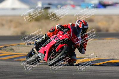 media/Dec-18-2022-SoCal Trackdays (Sun) [[8099a50955]]/Turn 4 (1pm)/